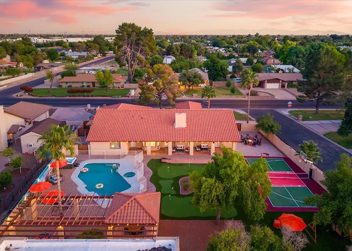Paradise Lane - Pool - Hot Tub - Sports Court